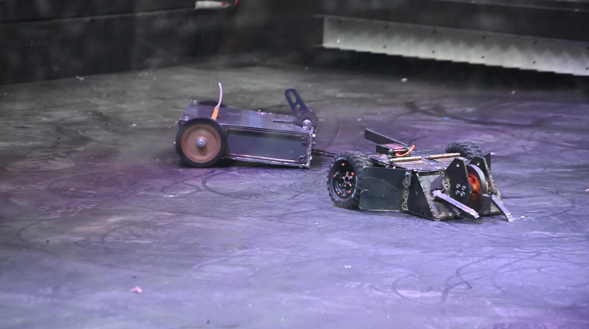 Designing a Combat Robot: Types, Weapons, Materials and Safety