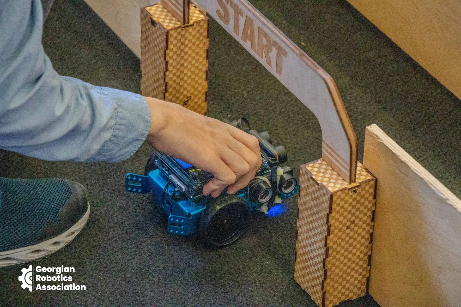 Line Follower Robot Rules: Track, Timing and Scoring