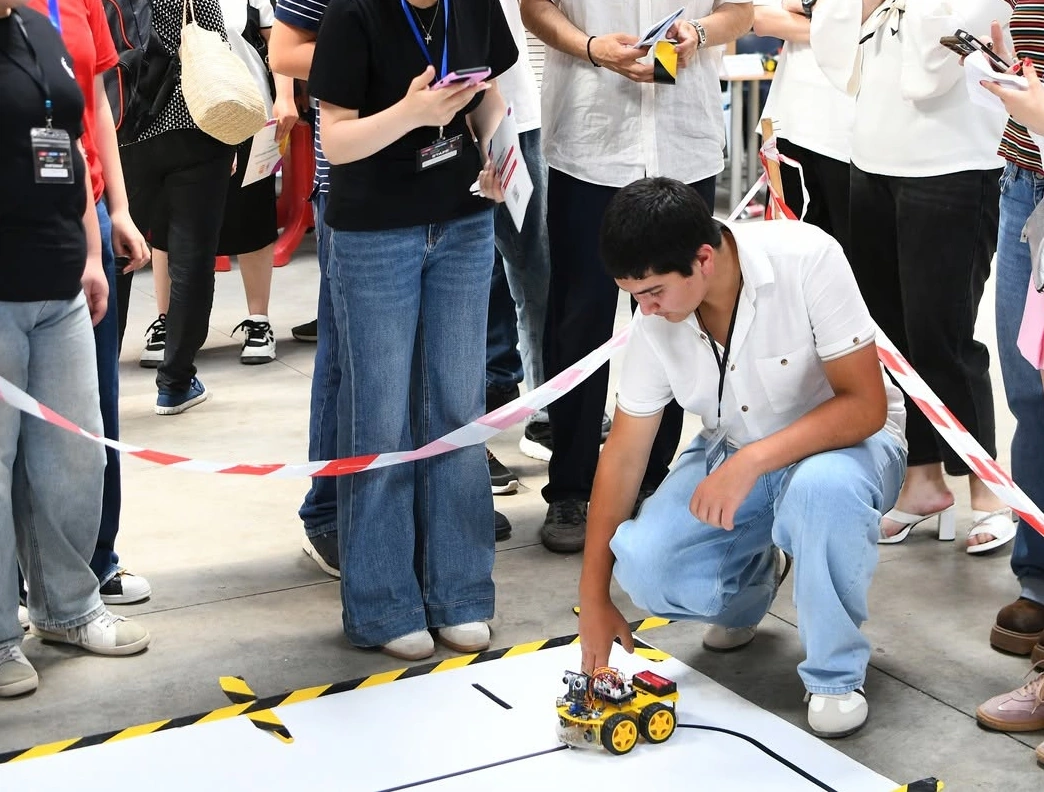 Line Follower Robot Rules: Track, Timing and Scoring, photo 1
