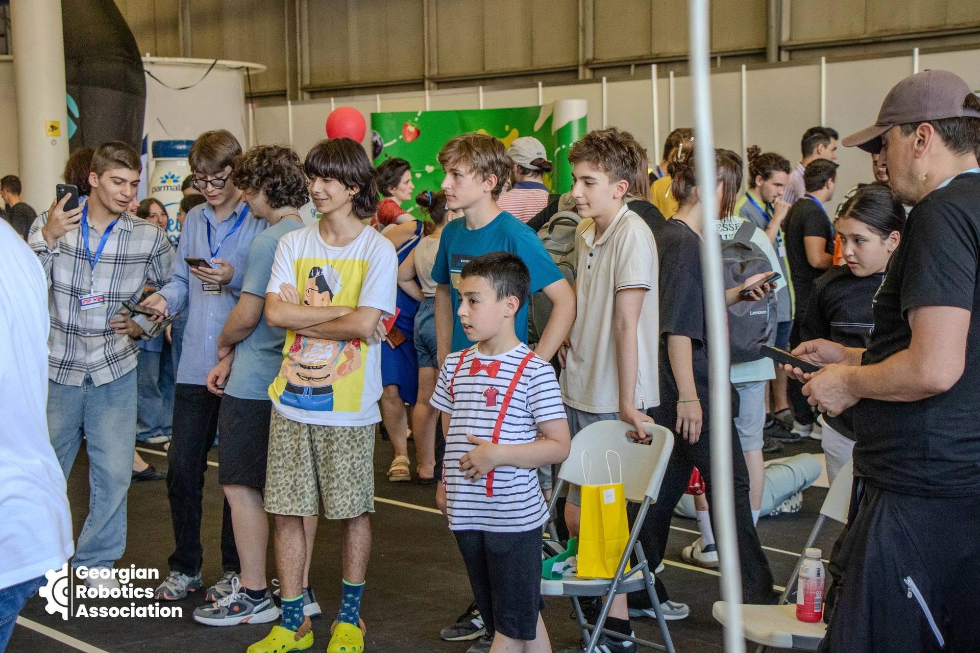 Robo Festival 2024: School Robots and SUMO Competition